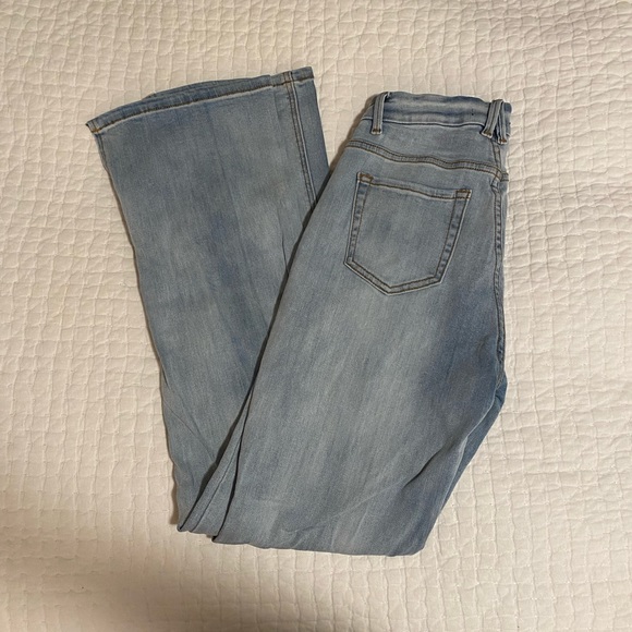 split hem distressed jeans - Picture 8 of 8